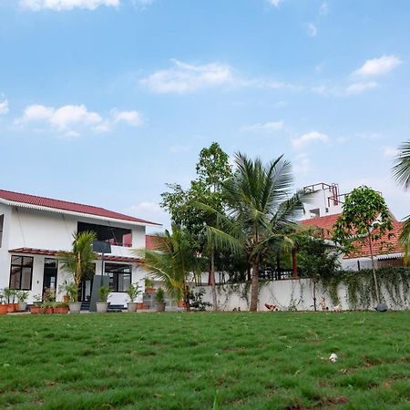 The Green Estate Resort Nashik Exterior foto