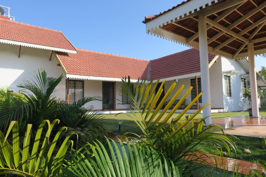 The Green Estate Resort Nashik Exterior foto