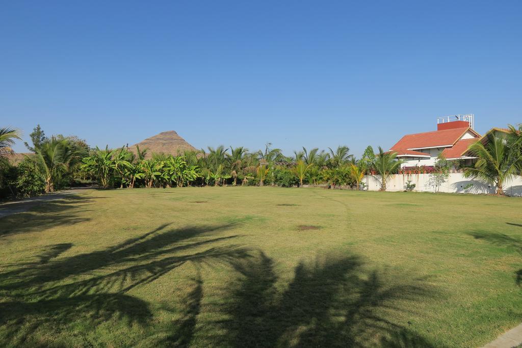 The Green Estate Resort Nashik Exterior foto